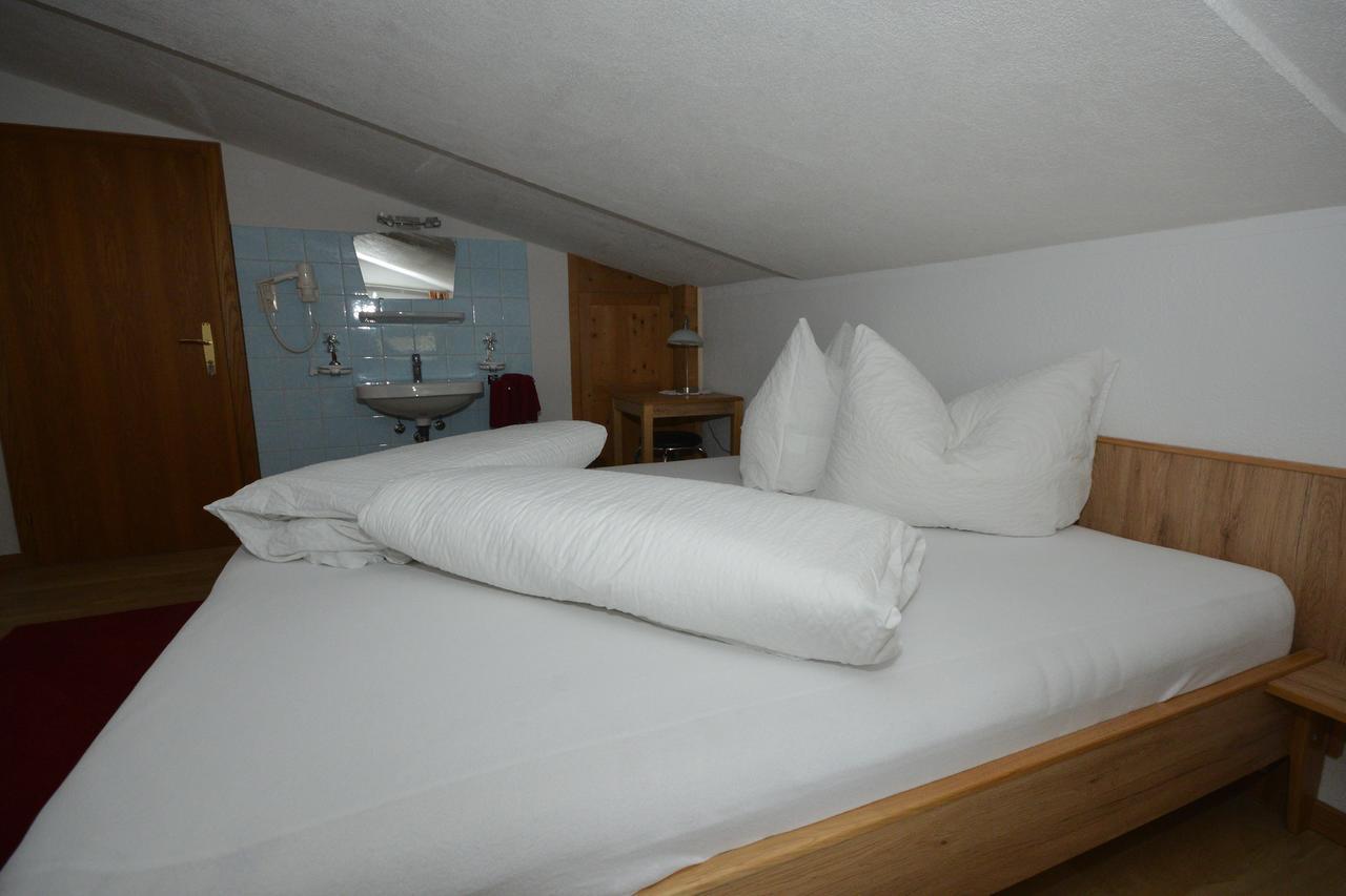 Haus Triumph * Pettneu am Arlberg